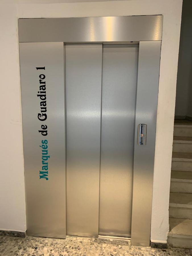 Marques De Guadiaro 1 Apartamentos Málaga Kültér fotó