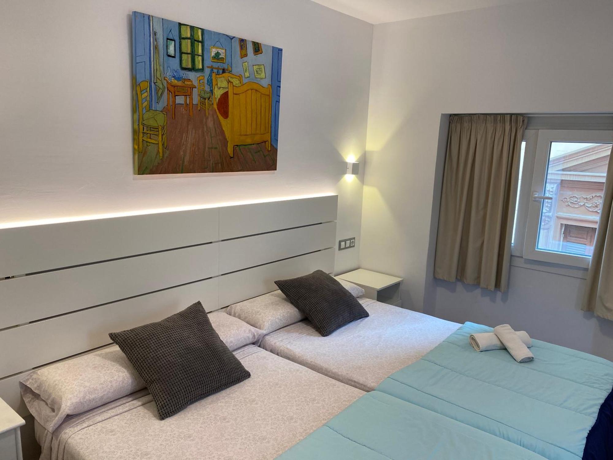 Marques De Guadiaro 1 Apartamentos Málaga Szoba fotó