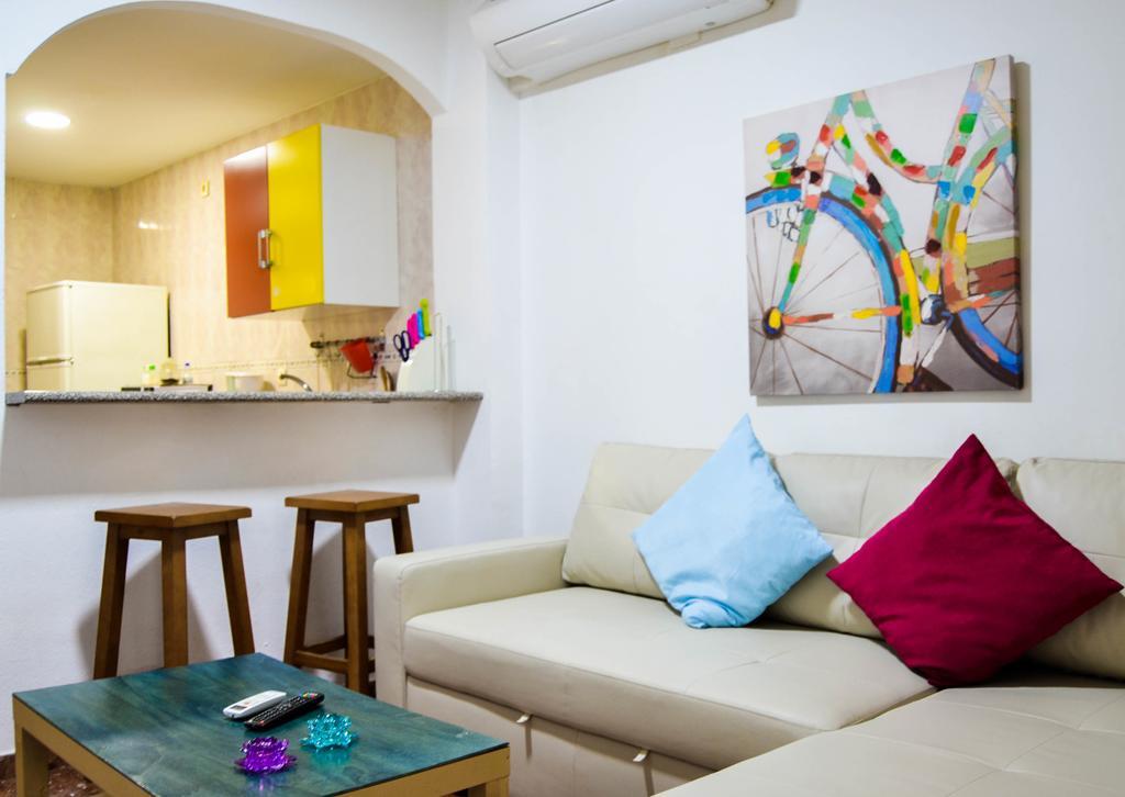 Marques De Guadiaro 1 Apartamentos Málaga Kültér fotó
