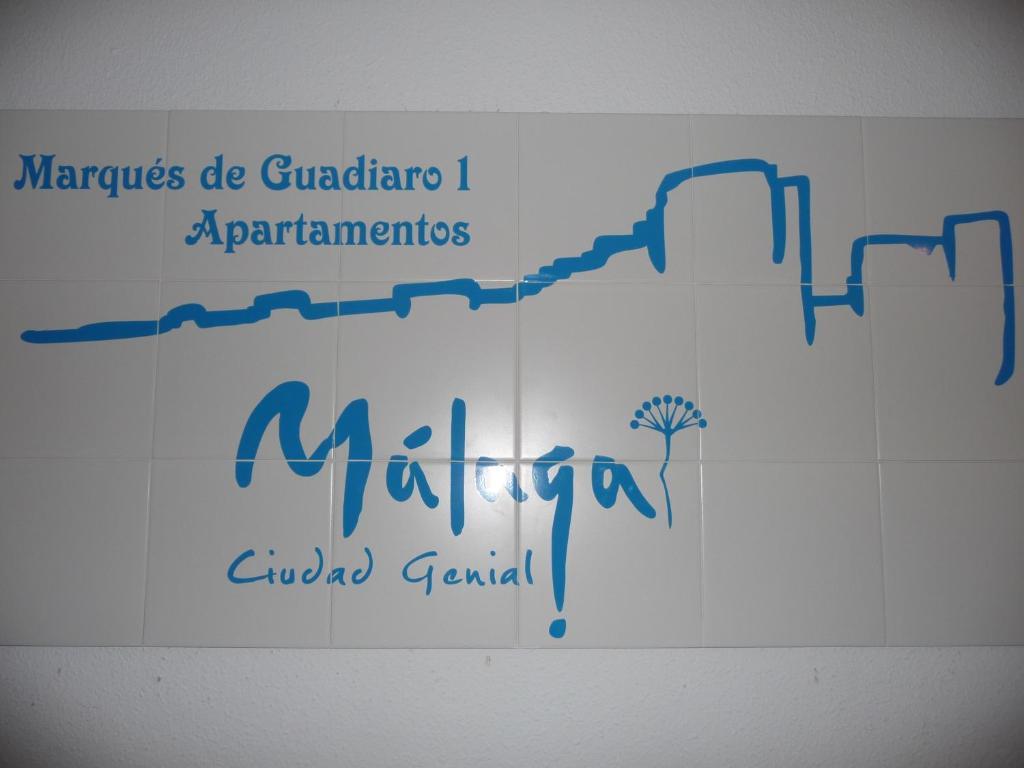 Marques De Guadiaro 1 Apartamentos Málaga Szoba fotó